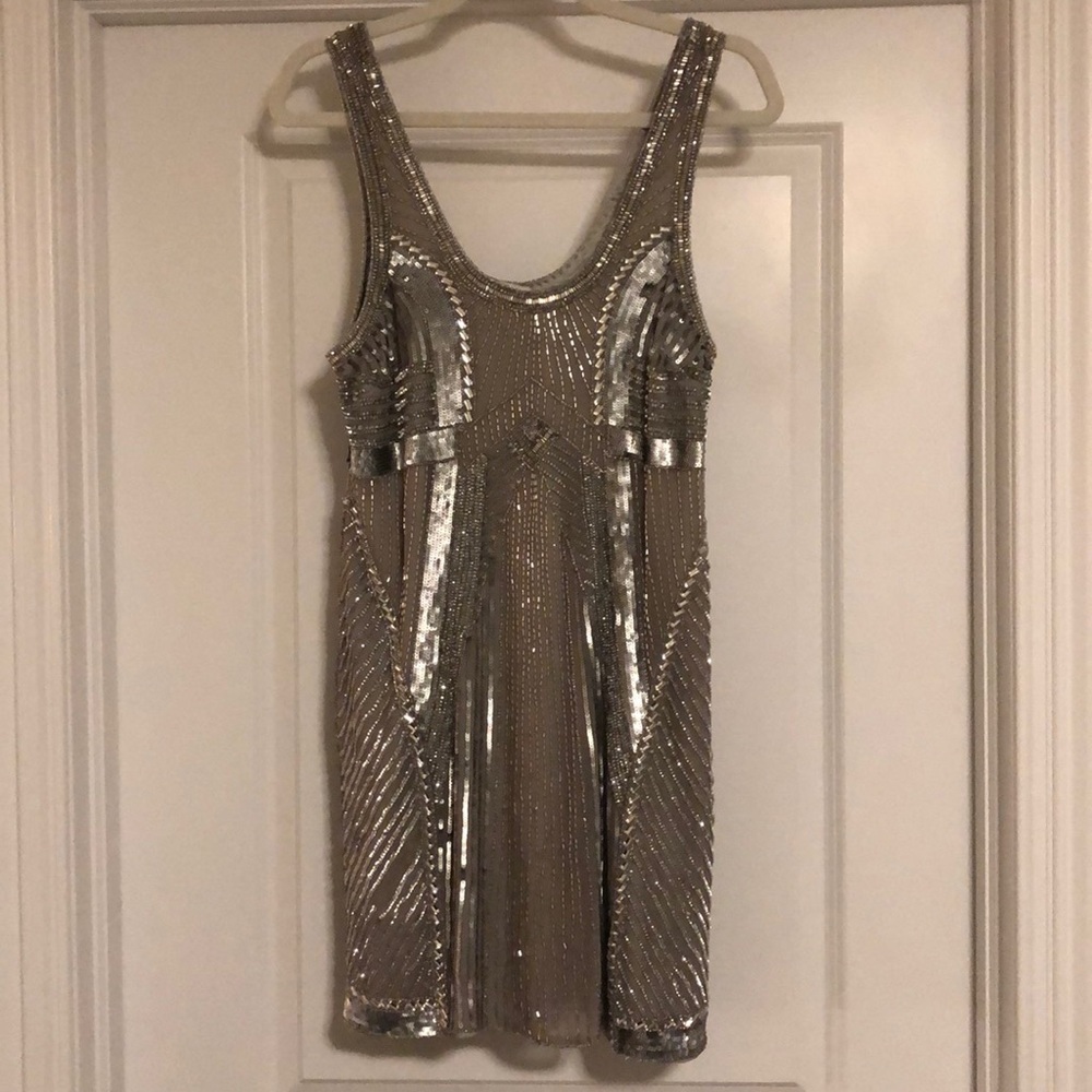 Parker NY Silver Beaded Shift Cocktail Dress